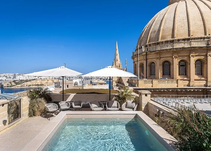 Old Theatre - Montecristo * Valletta